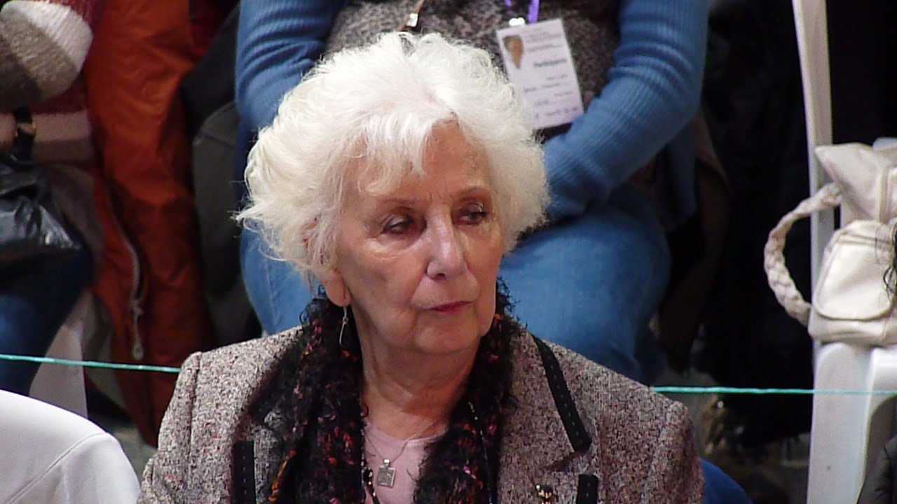 En este momento estás viendo La enorme dignidad de las abuelas: Estela Carlotto en el II Congreso Educativo