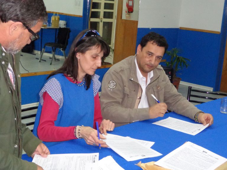 Lee más sobre el artículo Terrenos para viviendas docentes en Valle Medio