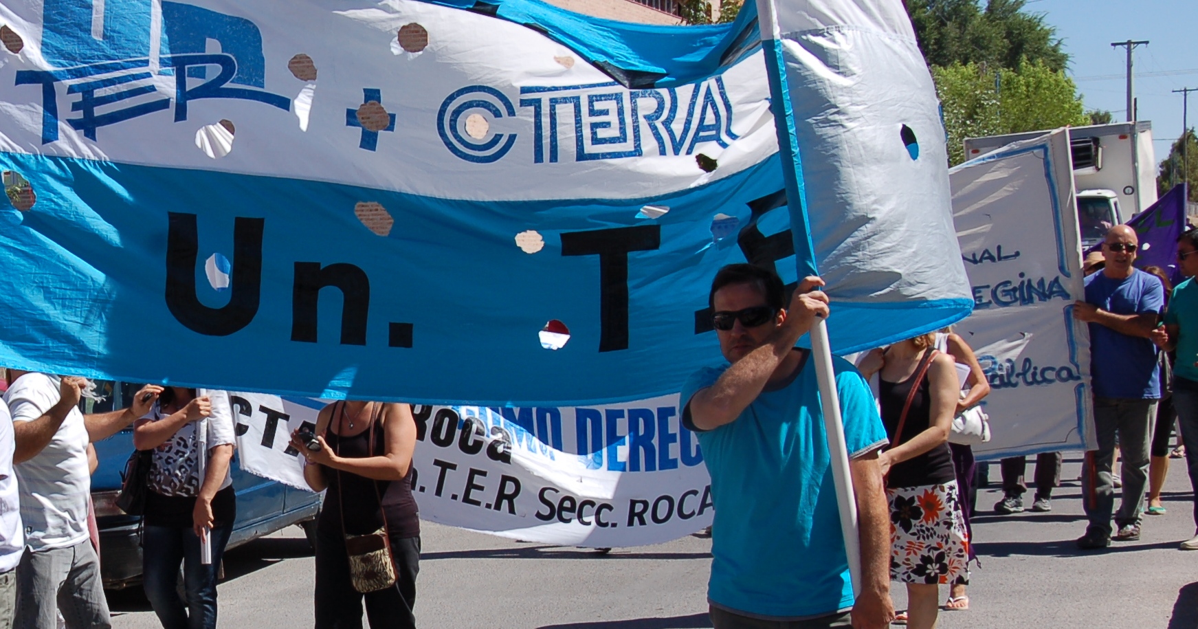 En este momento estás viendo En Río Negro no queremos “ministros ricos y docentes desocupados”