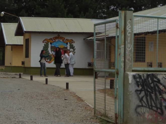 En este momento estás viendo Compañeros/as de UnTER en el CEM 97 de San Carlos de Bariloche