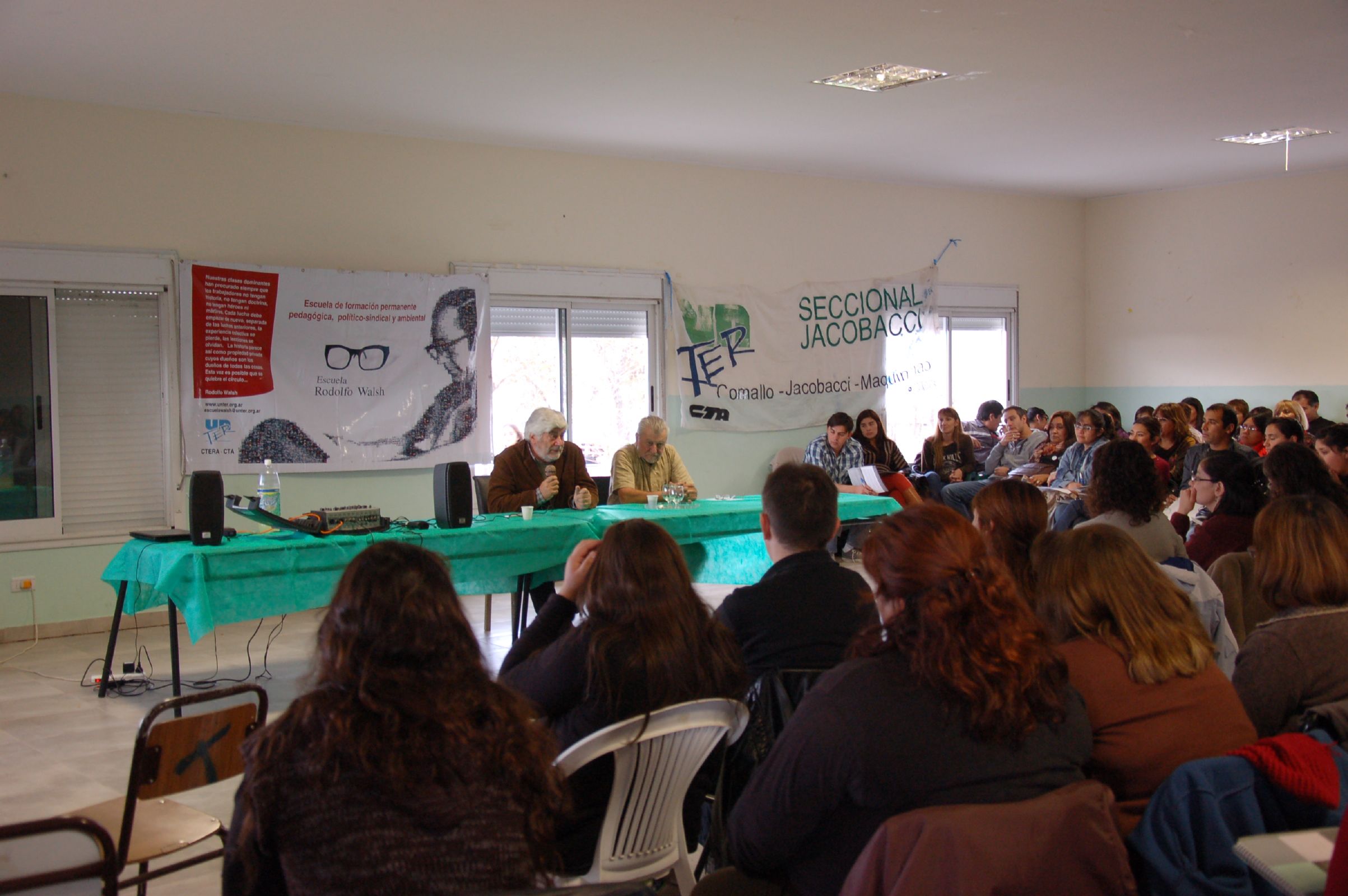 En este momento estás viendo Jornada de formación Los Derechos Humanos como fundamento de la vida política-cultural de una sociedad democrática