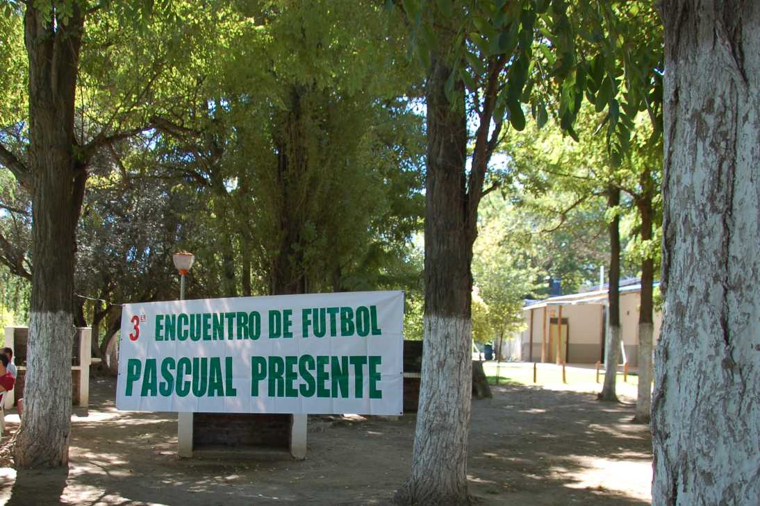 Lee más sobre el artículo Encuentro de Fútbol “Pascual Presente”