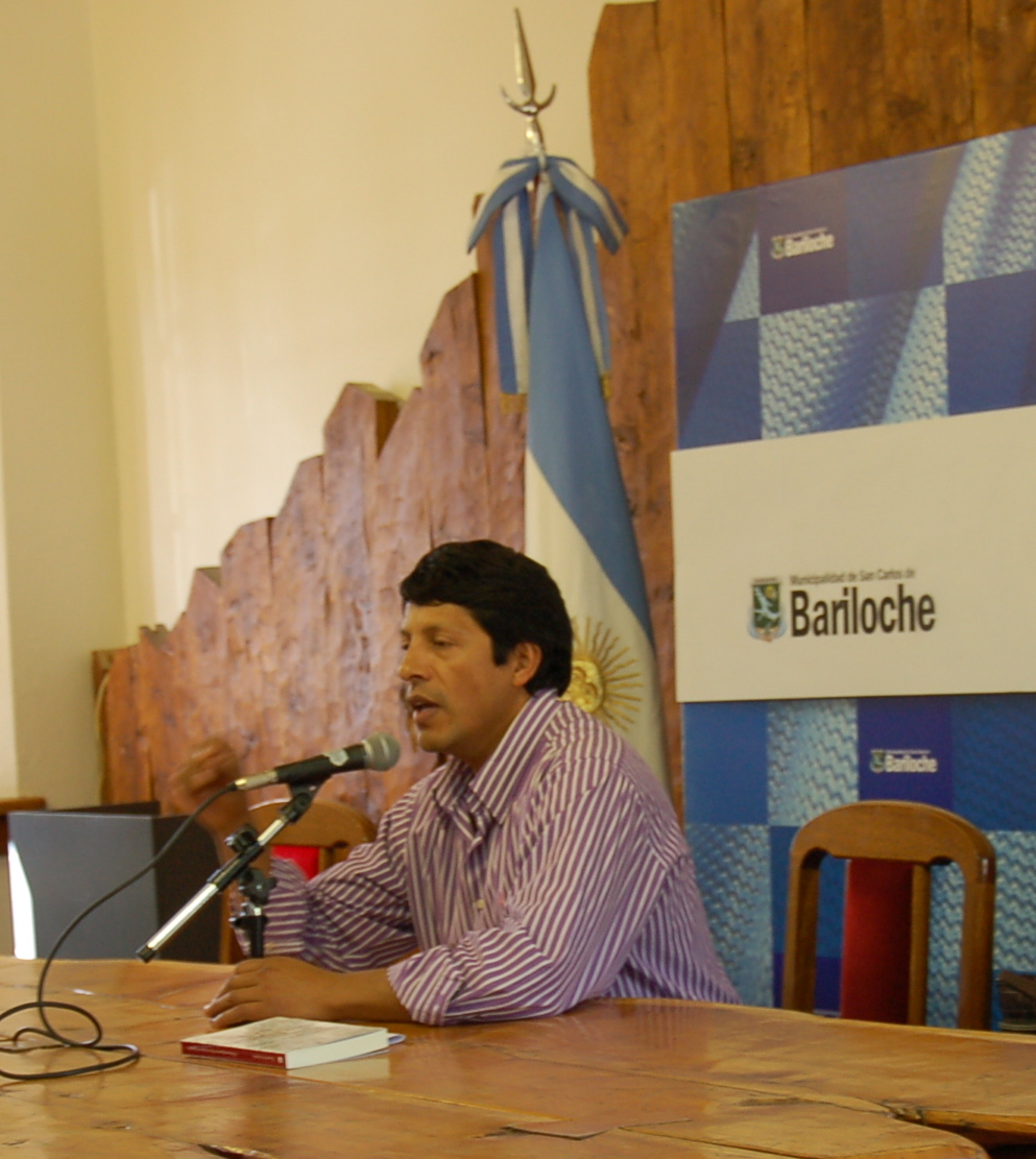 En este momento estás viendo Fundación “El Libro” premió a docente de Bariloche