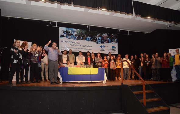 En este momento estás viendo Llevemos el plenario a cada escuela