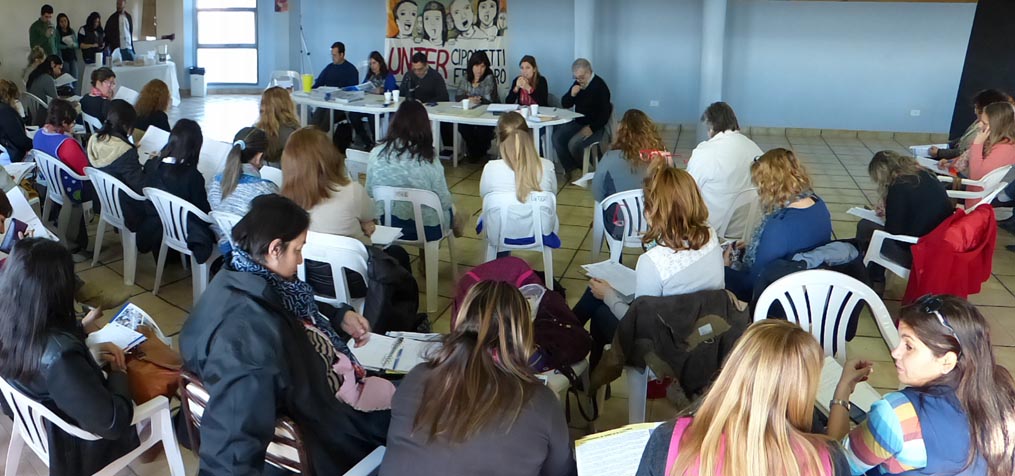 En este momento estás viendo Encuentro con equipos directivos y supervisores de Cipolletti