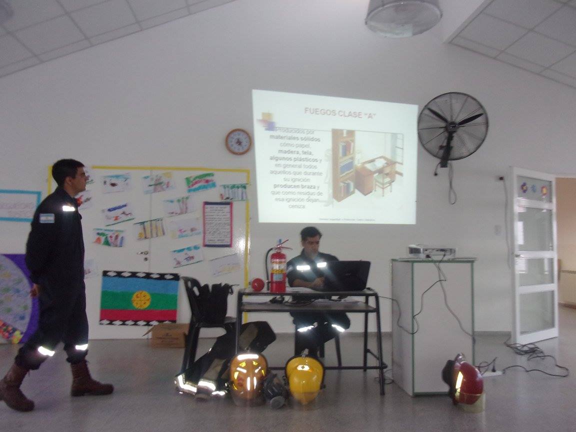 En este momento estás viendo 2° Jornada de Salud en la Escuela en Fernández Oro