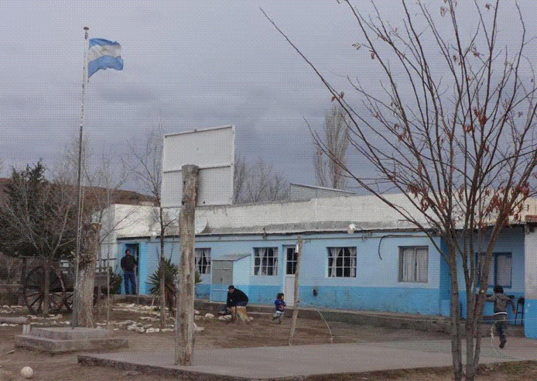 Lee más sobre el artículo Defendemos la escuela pública, frenamos  el cierre de residencias escolares