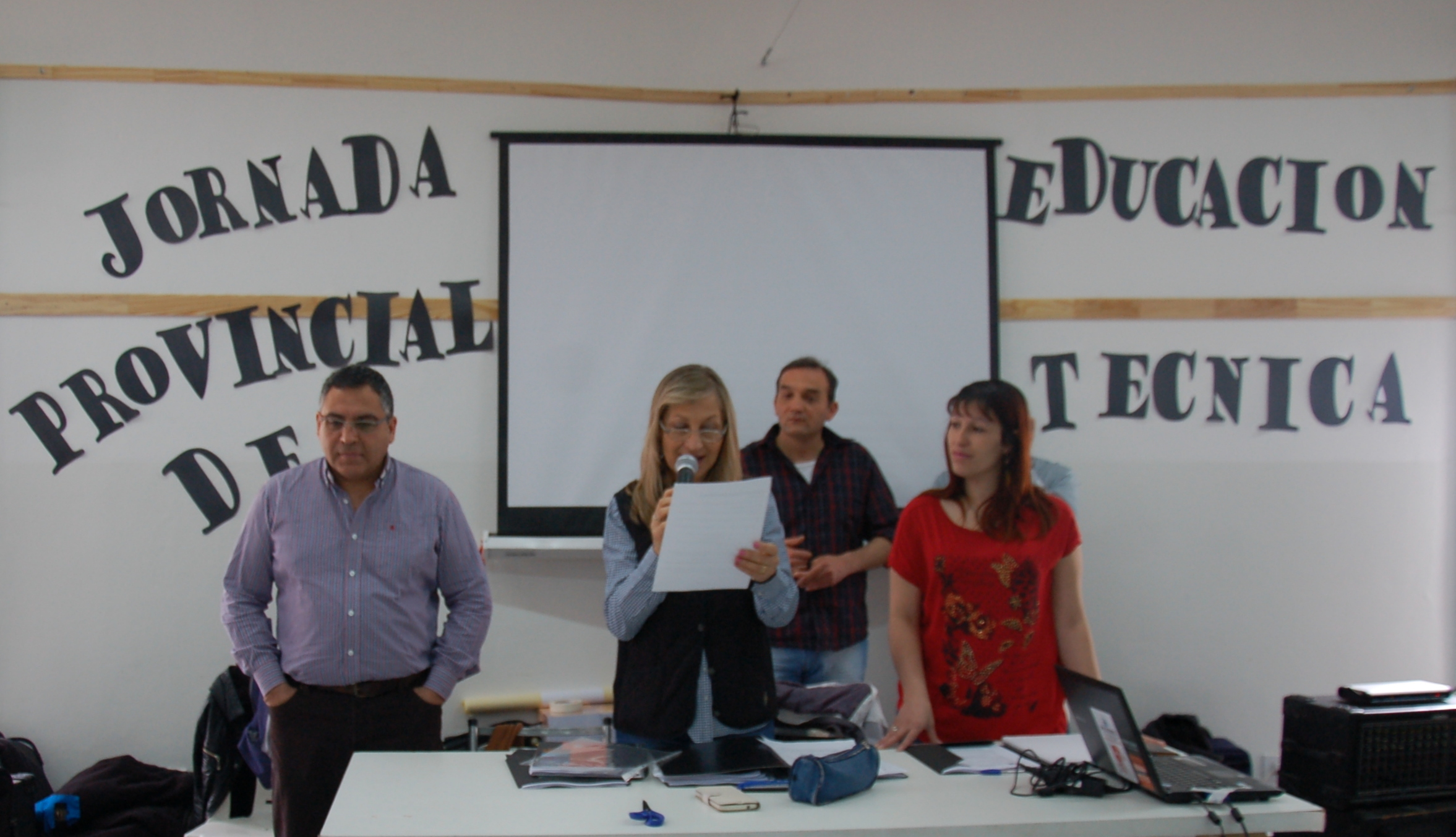 En este momento estás viendo Jornada Provincial de Educación Técnica en Allen