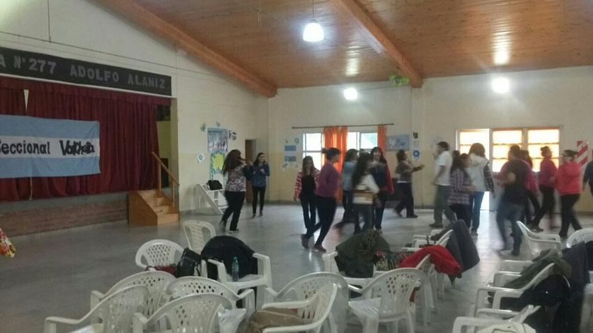 En este momento estás viendo Valcheta: Jornada de formación “Ritmo, movimiento y canto”