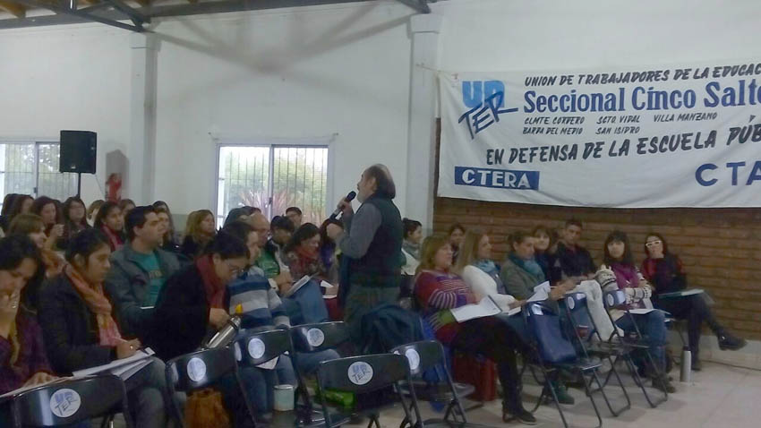 En este momento estás viendo “Autogestión, Grupos y Prácticas Comunitarias” en Cinco Saltos