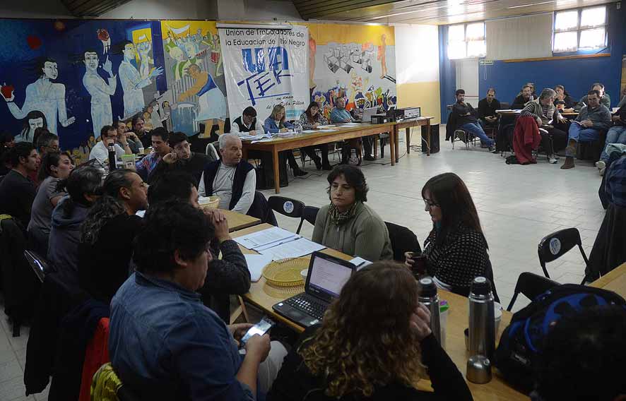 En este momento estás viendo En defensa de la Educación Técnica en Río Negro