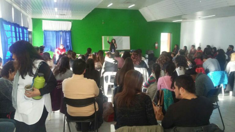 Lee más sobre el artículo Pensar e implicar los cuerpos en la formación docente en educación sexual integral en Viedma