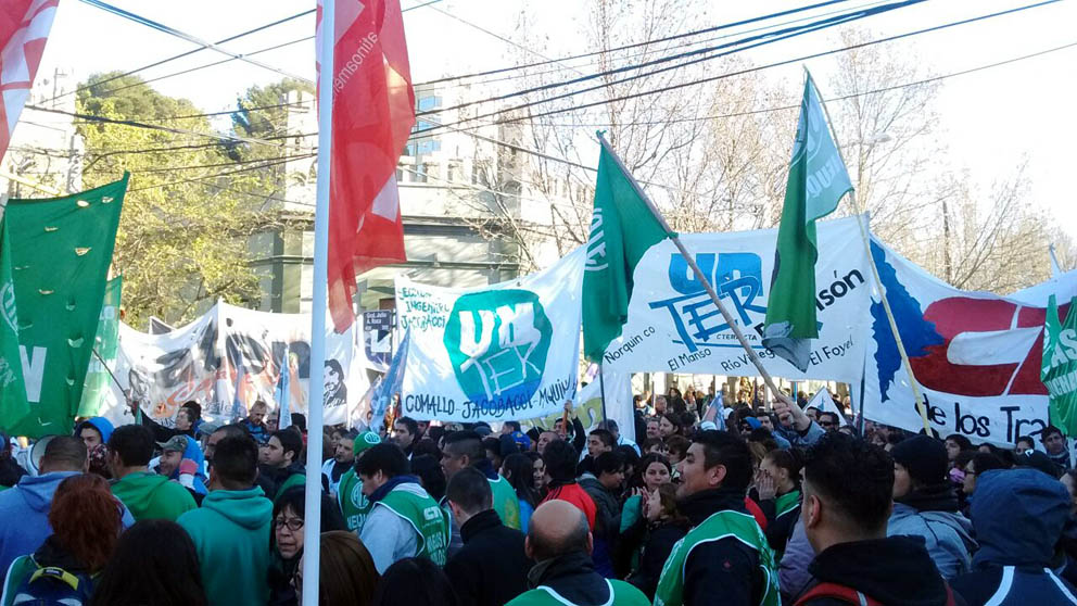 En este momento estás viendo Marcha Federal en Neuquén. Columna Sur, Cordillera