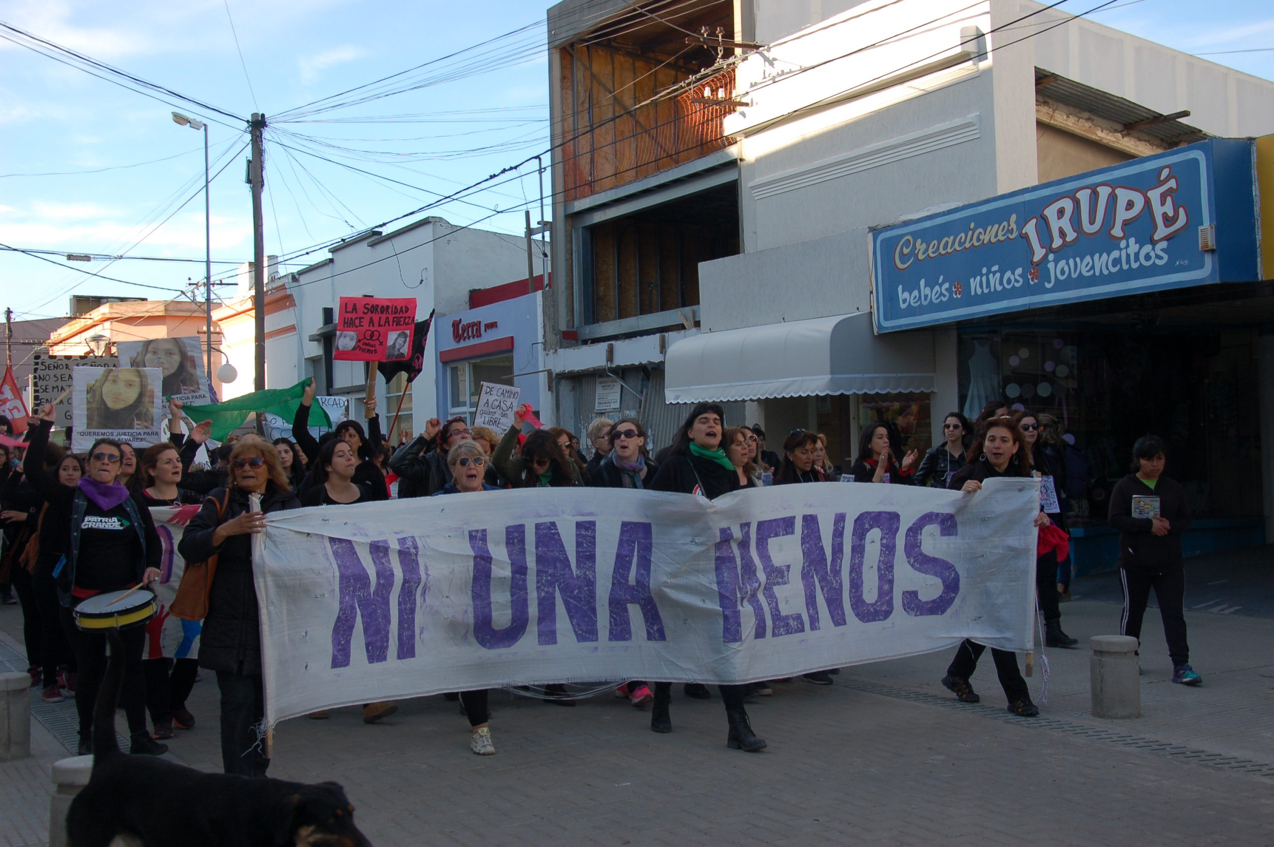 Lee más sobre el artículo Ni una Menos. Vivas nos queremos