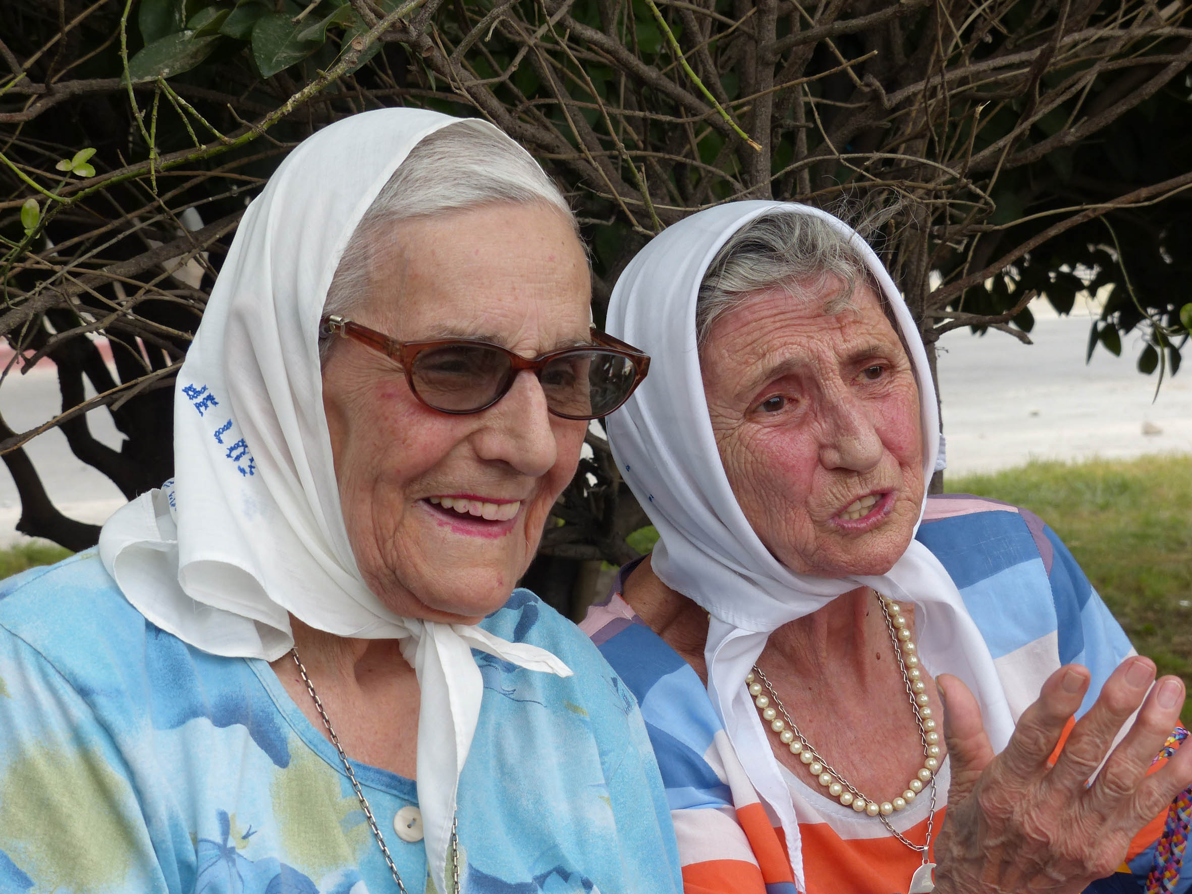 En este momento estás viendo Madres 40 años. 30 mil hijos