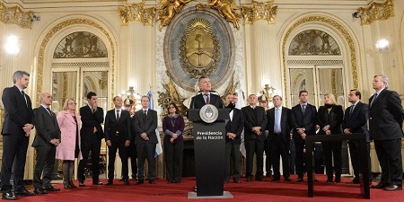 Lee más sobre el artículo Firmaron el Acuerdo Federal Minero, continuación del despojo y la contaminación.