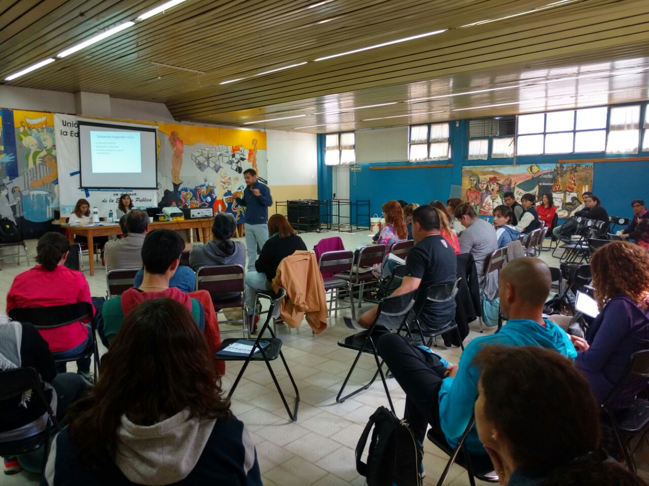 En este momento estás viendo Debate por la LRT en Roca-Fiske Menuco