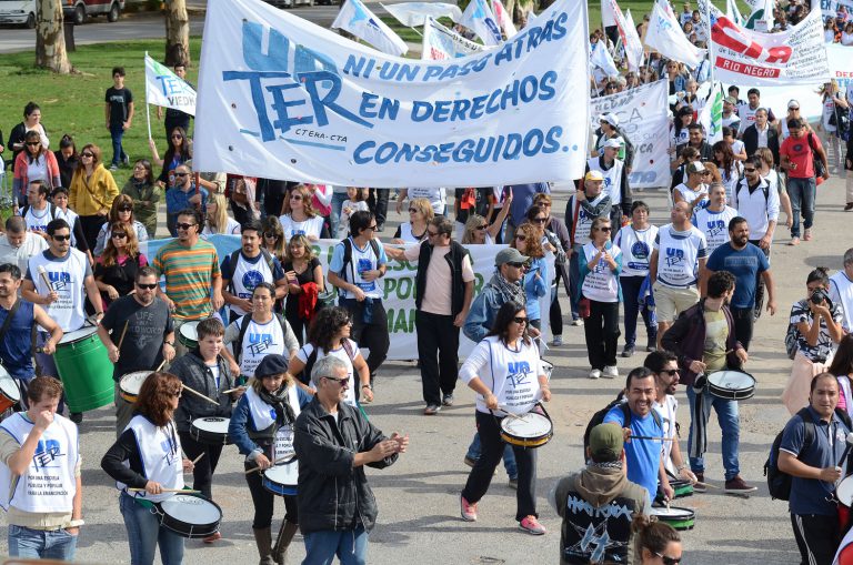 Lee más sobre el artículo Exigimos urgente cronograma de pagos