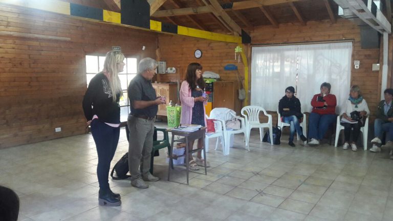 Lee más sobre el artículo Reunión con equipos directivos en Bariloche