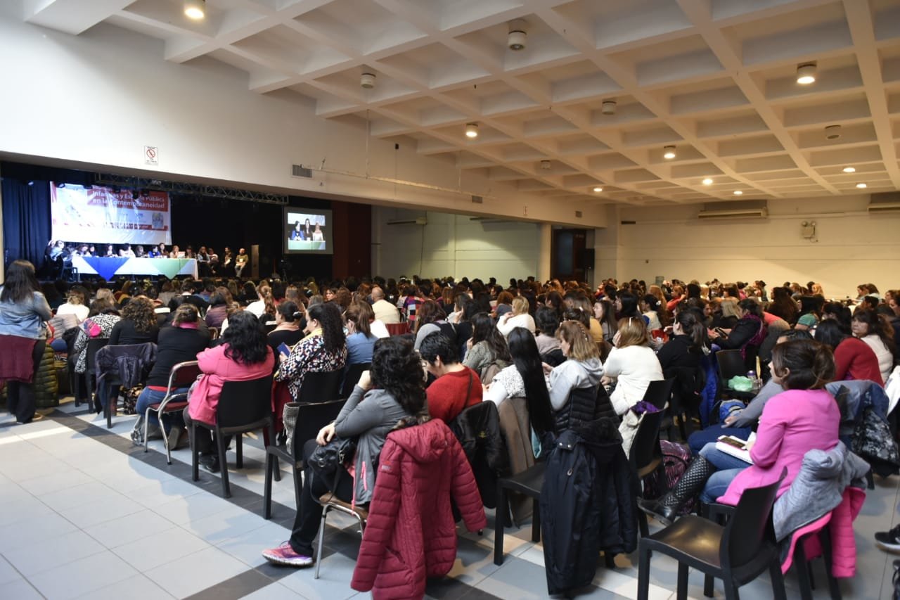 En este momento estás viendo Foro “Infancias y Escuelas Públicas en la Contemporaneidad”