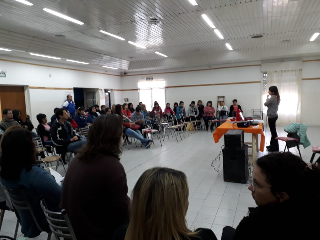 En este momento estás viendo Jornada en Allen  “Luchas obreras en la década del 70 en Norpatagonia”