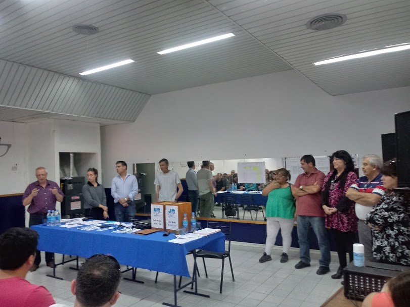 En este momento estás viendo Sorteo de lotes para familias docentes en Valle Medio