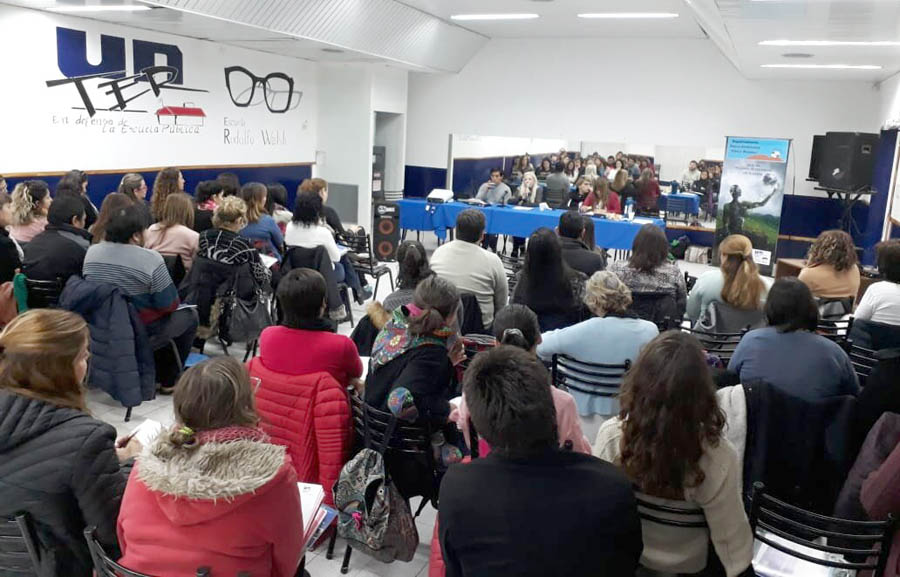 Lee más sobre el artículo Jornada de formación para delegadxs de escuela en Valle Medio