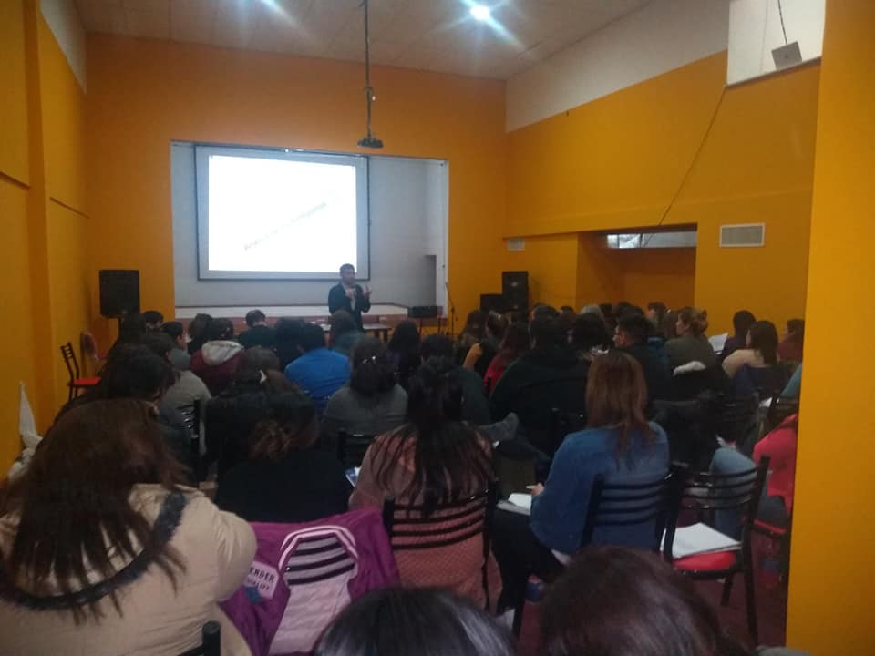 En este momento estás viendo Jornada “Salud Laboral Docente y sus contingencias” en Sur Medio