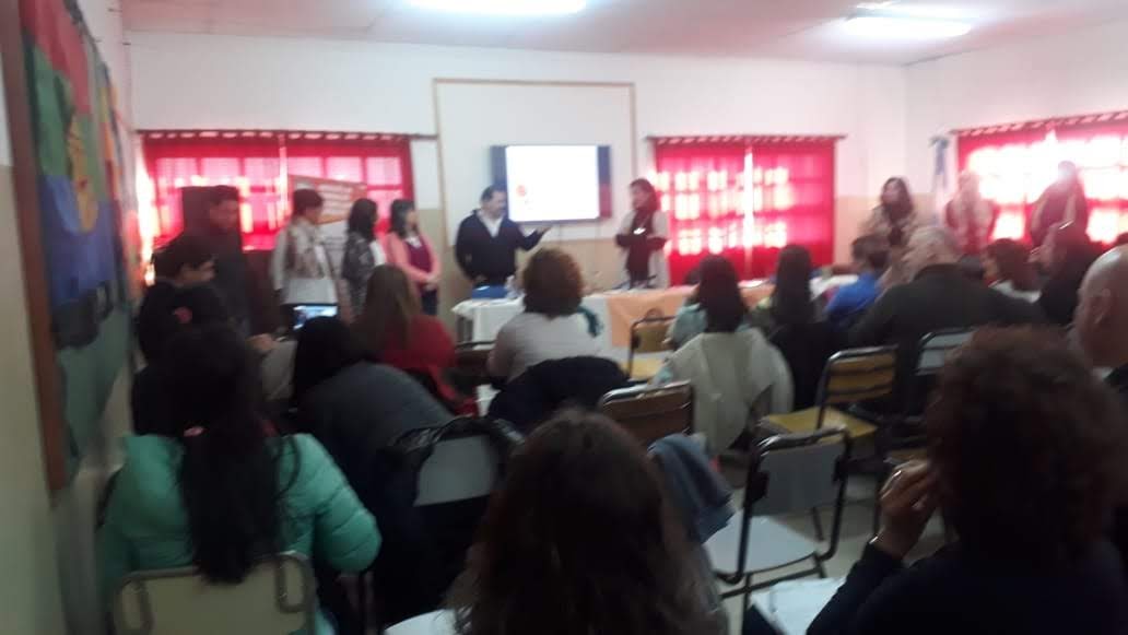 En este momento estás viendo Jornada “Artesanos de la enseñanza”, en Bariloche