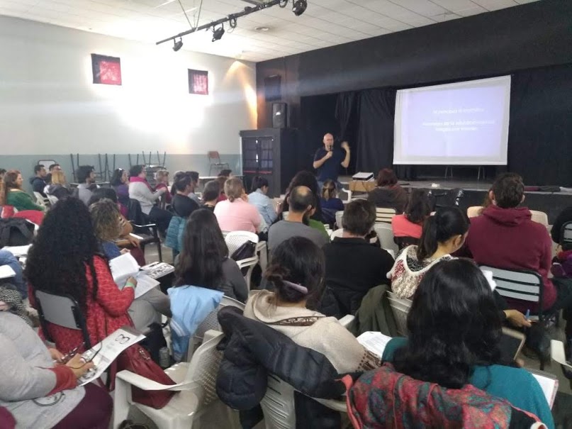 En este momento estás viendo Jornada “Ni príncipes ni machitos. Abordajes desde la ESI con varones” en El Bolsón