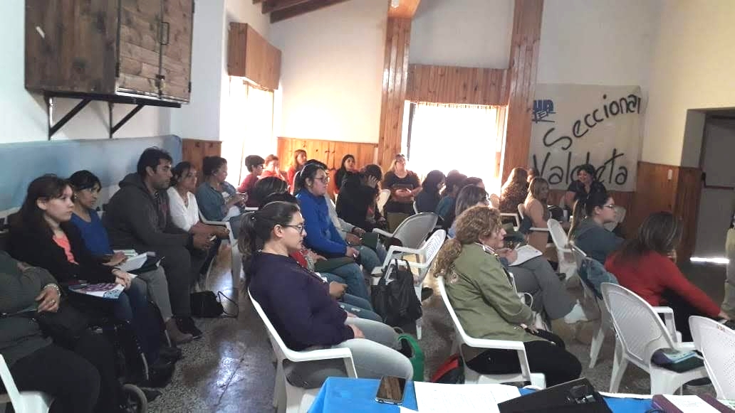 En este momento estás viendo Jornada de Salud Laboral Docente, en Valcheta