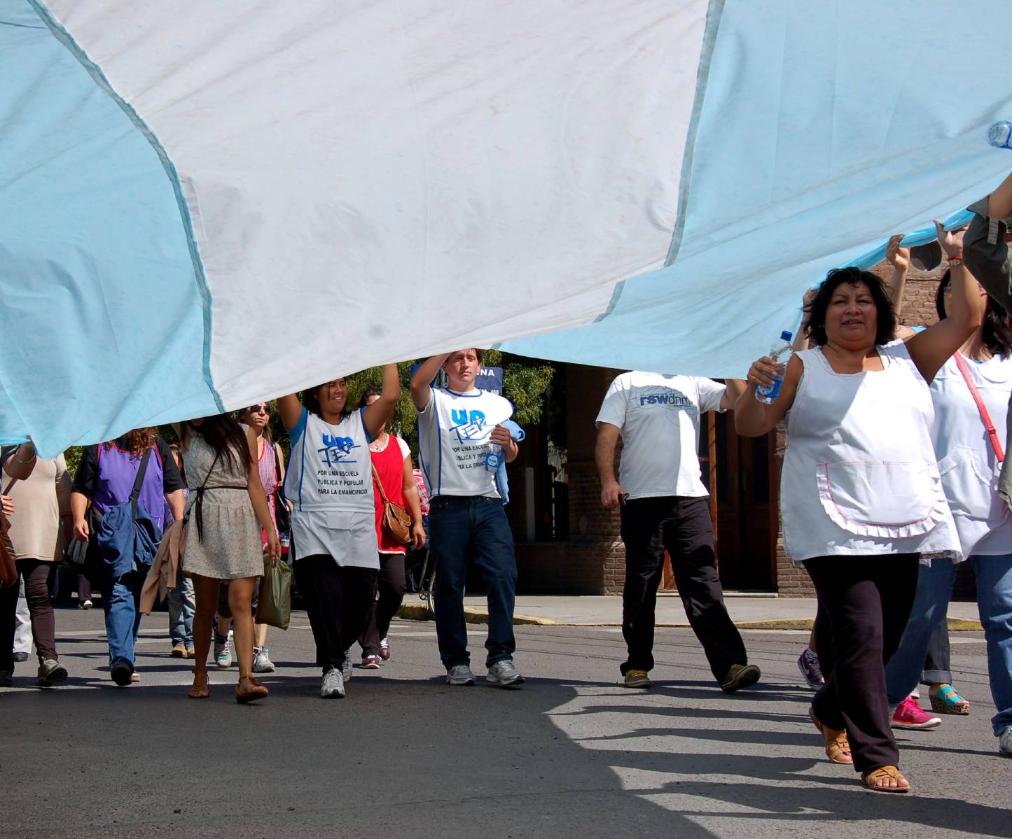 En este momento estás viendo UnTER denuncia falta de políticas serias en materia de salud pública por parte del gobierno provincial