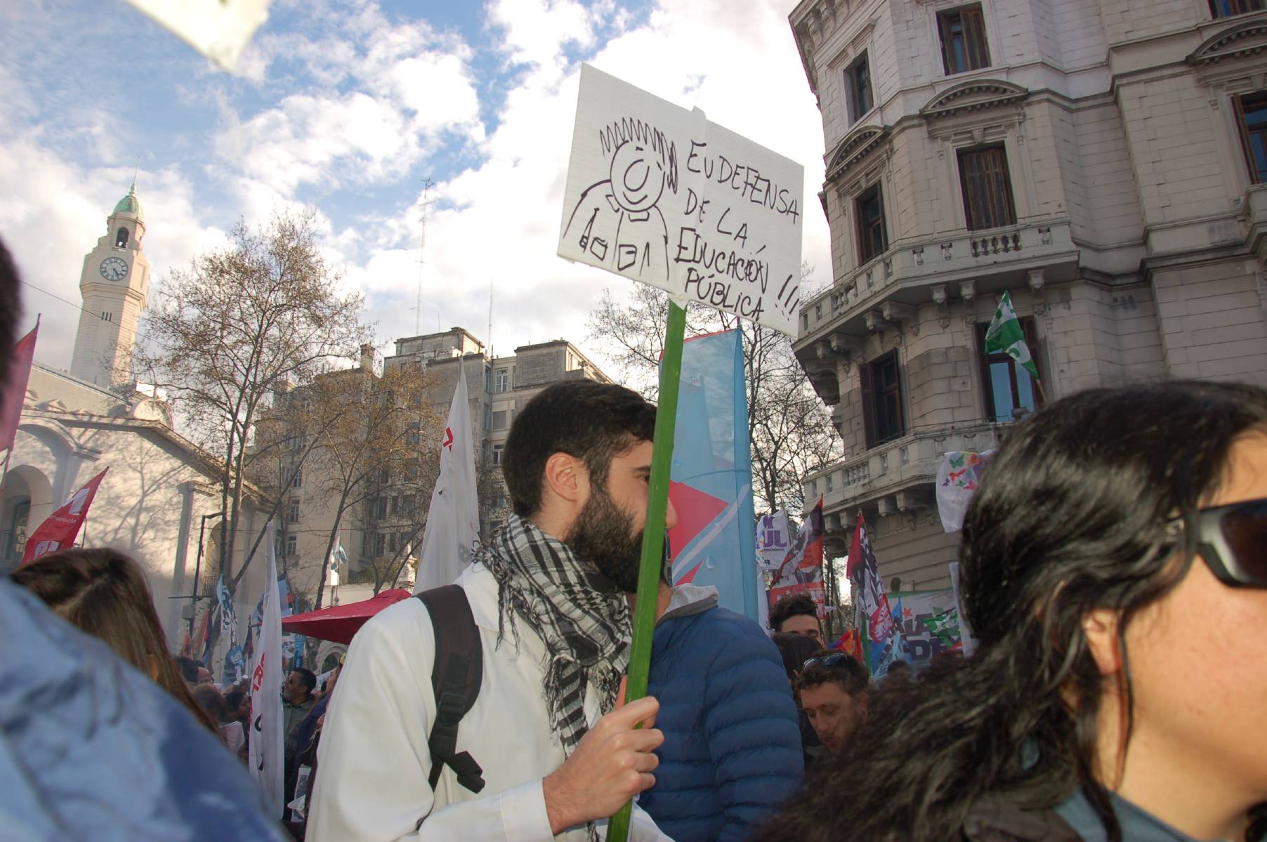 En este momento estás viendo Nuevo avance en derechos, creación de cargos TIC