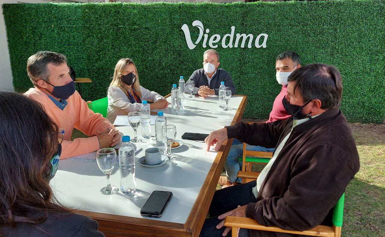 En este momento estás viendo Convenio UnTER- Municipalidad de Viedma