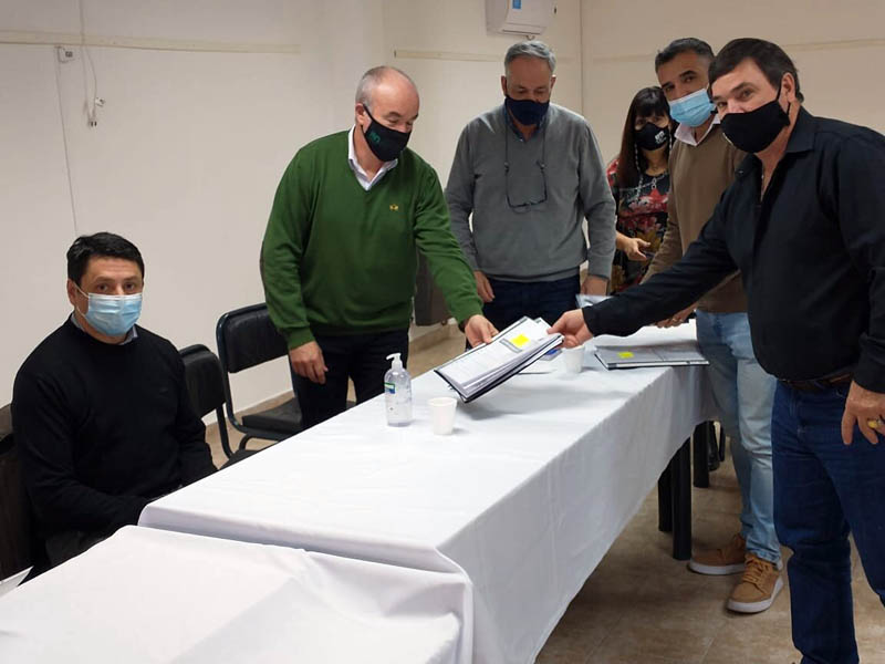 Lee más sobre el artículo Se reunió el Consejo Para la Vivienda Docente