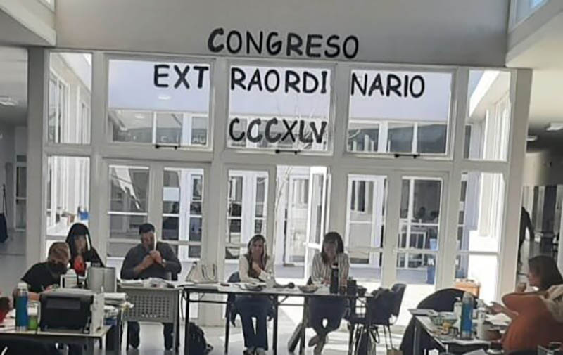 En este momento estás viendo Comunicados de Congreso Extraordinario