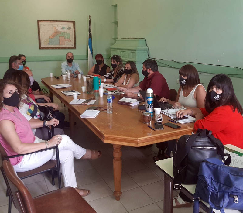 Lee más sobre el artículo Reunión bilateral entre UnTER y el Ministerio de Educación y Derechos Humanos