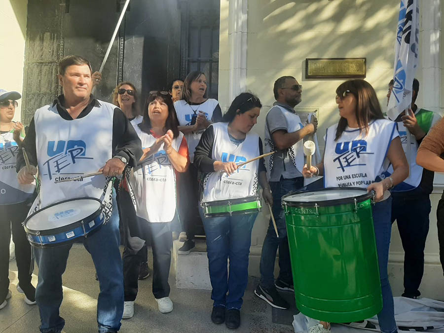 En este momento estás viendo En defensa del derecho a la protesta, ¡basta de violencia!