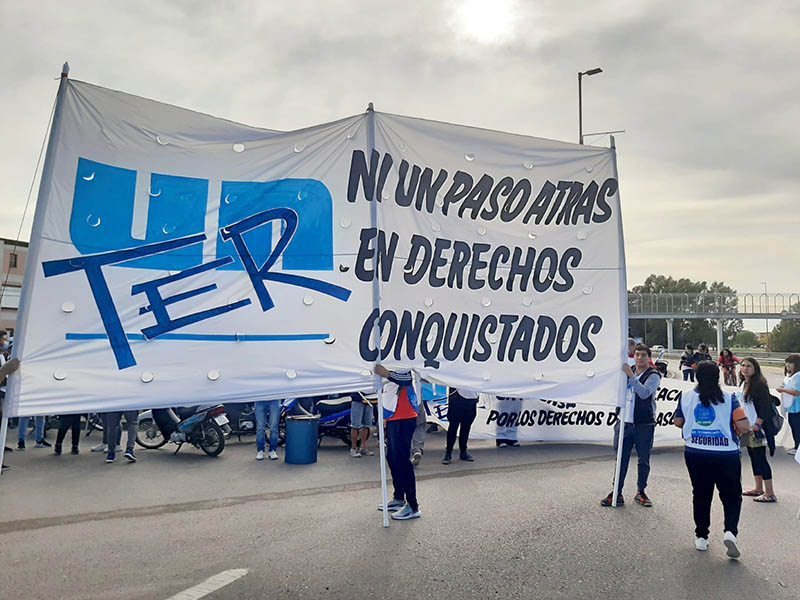 En este momento estás viendo Cambio en el Ministerio, demora en las respuestas a Educación