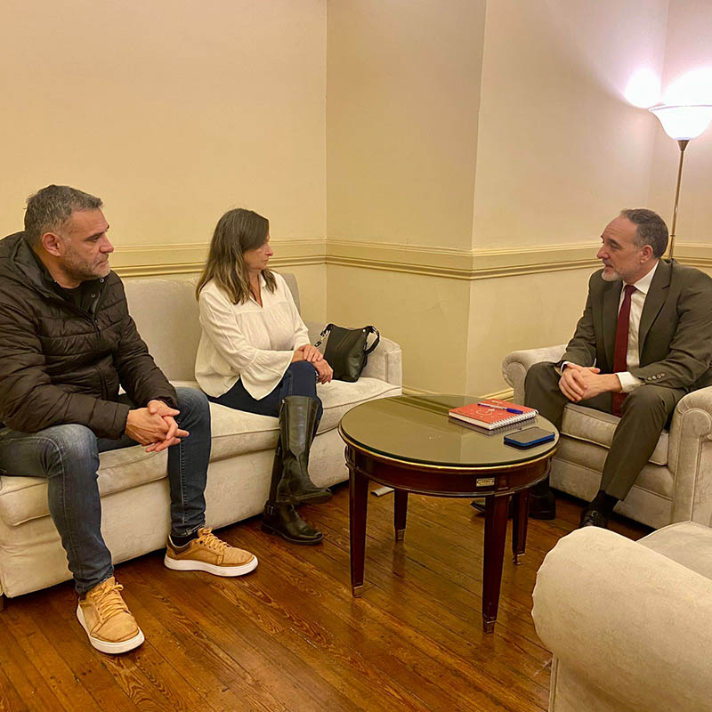 En este momento estás viendo UnTER lleva planteos al Senado, buscando alternativas de solución