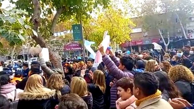 En este momento estás viendo Solidaridad de UnTER con lxs trabajadorxs de la educación de San Juan