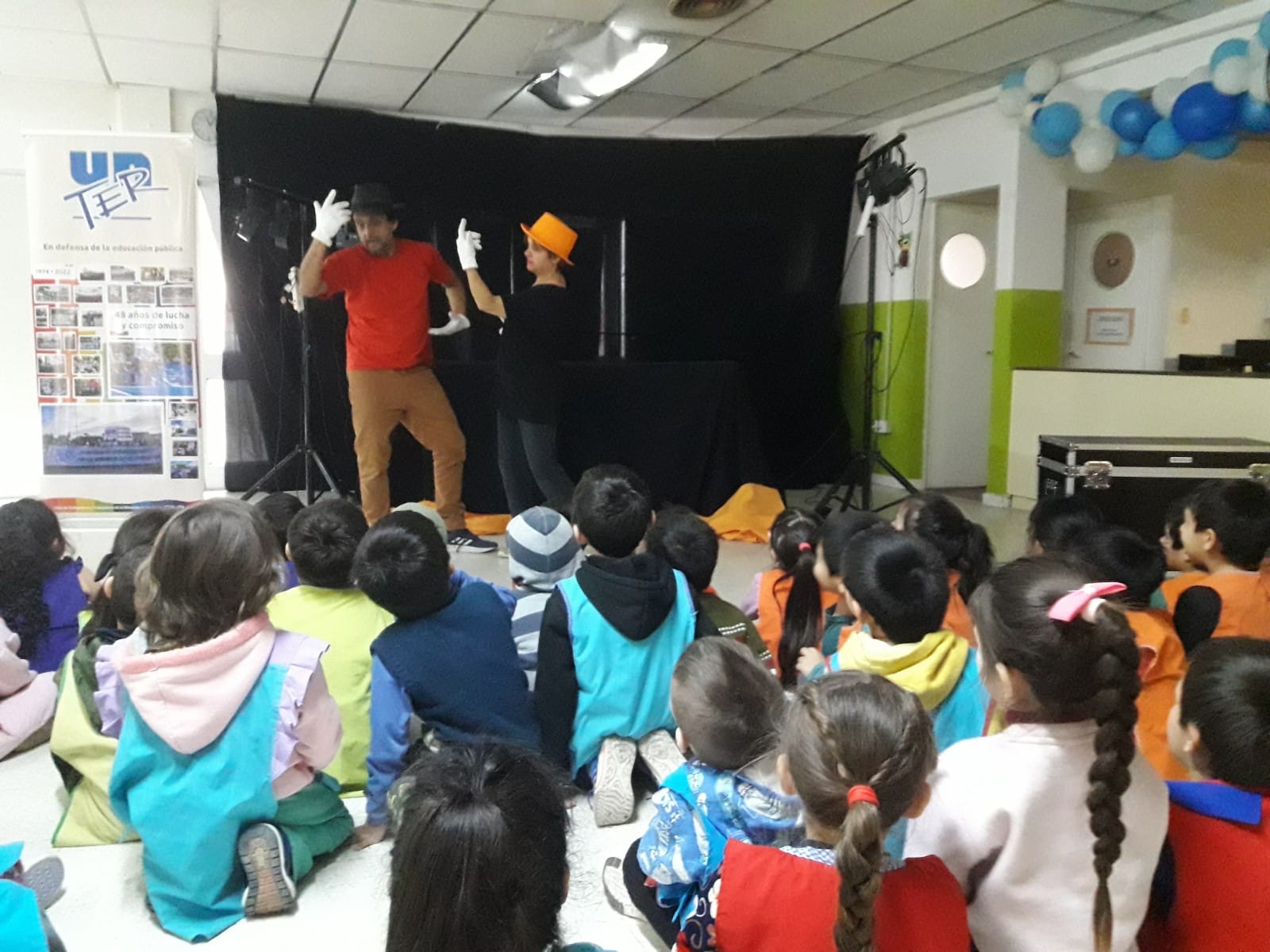 En este momento estás viendo Con la obra de teatro de títeres continúa la gira por las seccionales