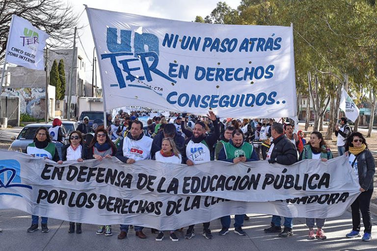 Lee más sobre el artículo UnTER repudia el ajuste en Educación