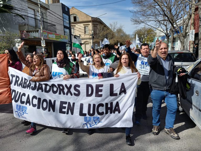 Lee más sobre el artículo UnTER ratifica el paro para el 31 de agosto