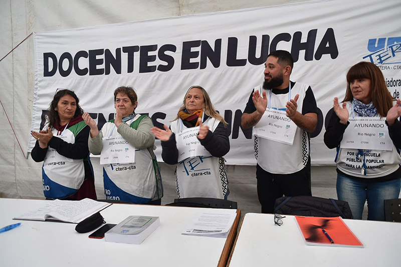 En este momento estás viendo UnTER comienza ayuno docente