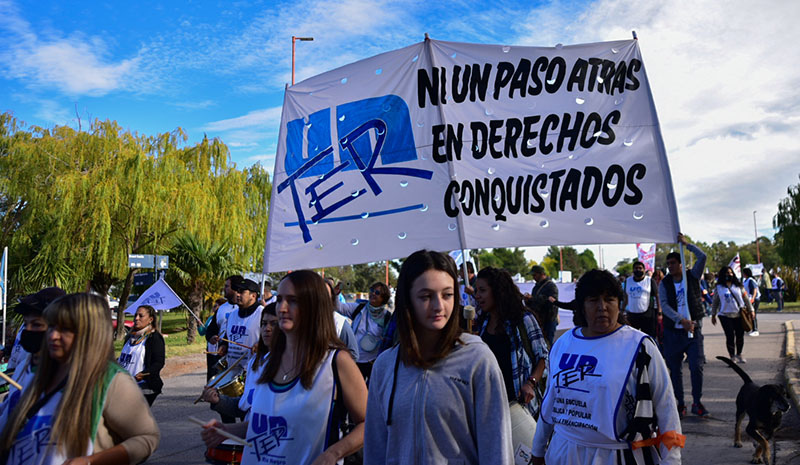 Lee más sobre el artículo Consideraciones para las asambleas de ingreso a la docencia