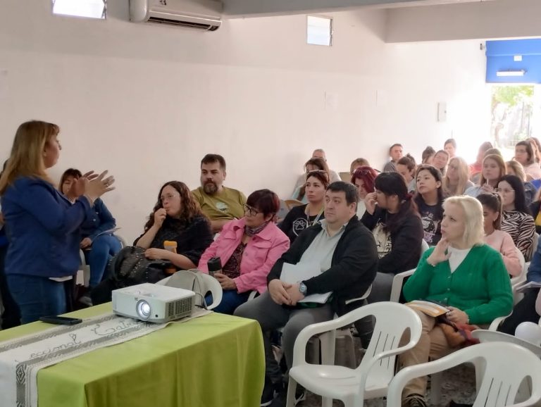 Lee más sobre el artículo Jornada “prevención de riesgo en la escuela” en Catriel