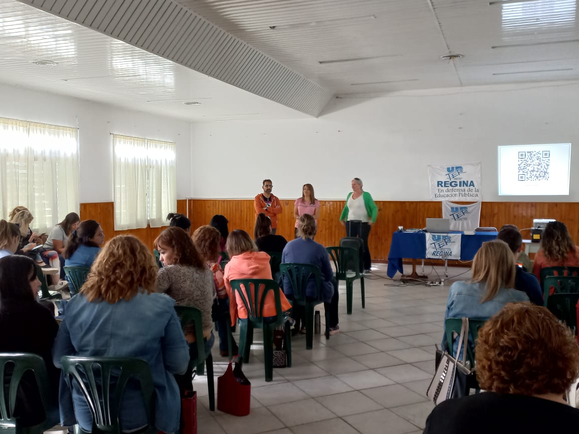 En este momento estás viendo Jornada de Formación “Construir Soberanía Alimentaria” con Laura Maffei