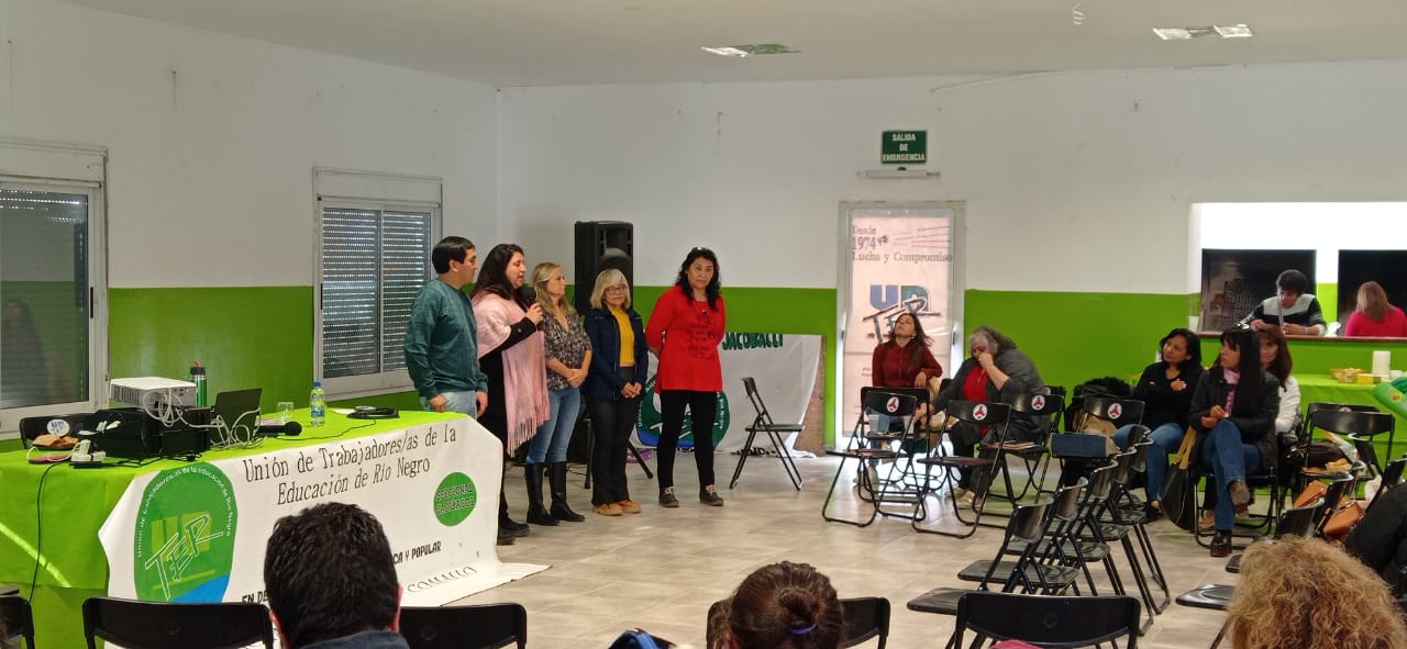 En este momento estás viendo Presentación de la revista: “Conquista de Derechos para Trabajadorxs de la Educación”