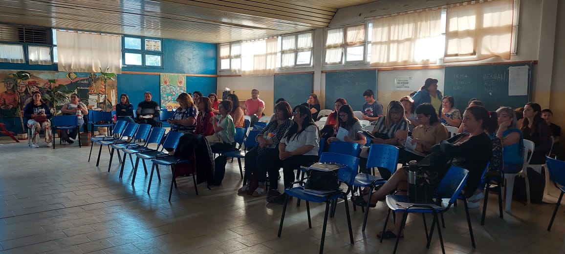 En este momento estás viendo Jornada de Formación Enseñar y aprender con jóvenes y adultxs